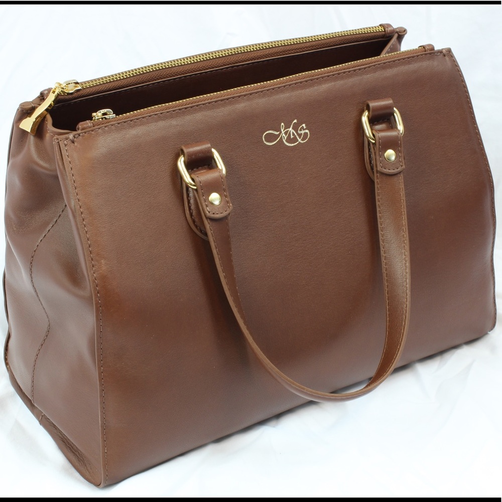Brand new purse